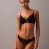CK Black Push-Up-bh med blommig spets