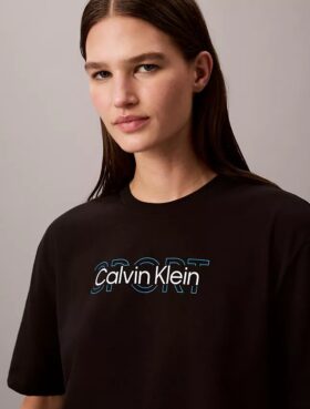 Commuter Boxy Cropped T-shirt