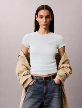 Contour Rib Logo Graphic Slim T-shirt