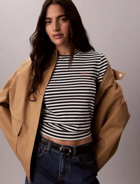 Contour Rib Logo Graphic Slim T-shirt