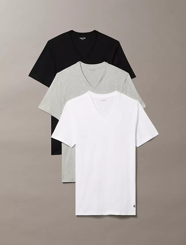 Cotton Classics 3-pack T-shirt med klassisk passform och V-ringning Cotton Classics 3-pack T-shirt med klassisk passform och V-ringning