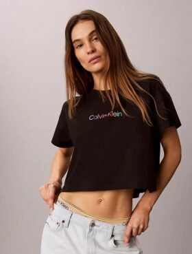 Cotton Stretch-tröja i boxig modell med Pride-motiv