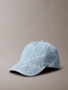 Denim-baseballkeps med emblem-logotyp över hela ytan