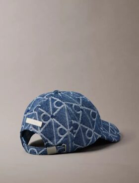 Denim-baseballkeps med emblem-logotyp över hela ytan