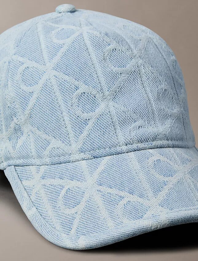 Denim-baseballkeps med emblem-logotyp över hela ytan Denim-baseballkeps med emblem-logotyp över hela ytan