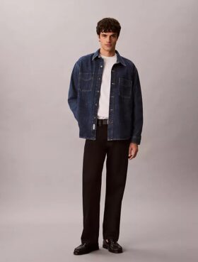 Denim Overshirt med Monogram över hela plagget i 90-talsstil