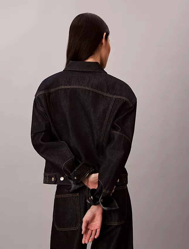Denim Trucker Jacket för det kinesiska nyåret Denim Trucker Jacket för det kinesiska nyåret