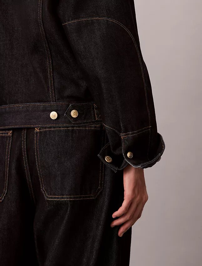 Denim Trucker Jacket för det kinesiska nyåret Denim Trucker Jacket för det kinesiska nyåret