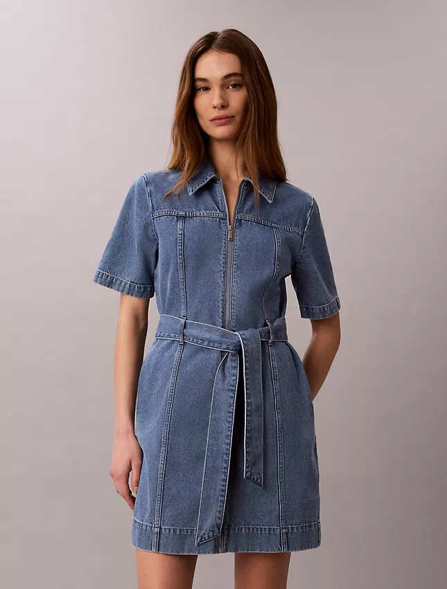 Denimklänning med bälte Denimklänning med bälte