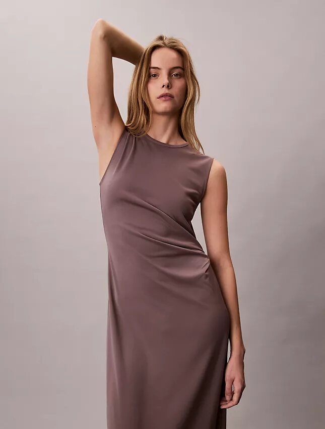 Elegant rynkad jerseyklänning Elegant rynkad jerseyklänning