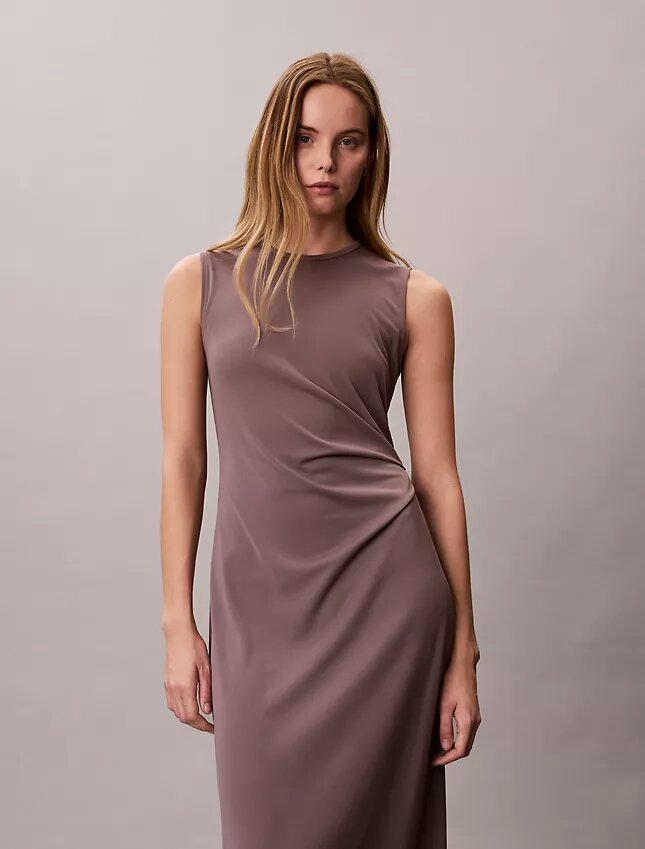 Elegant rynkad jerseyklänning Elegant rynkad jerseyklänning