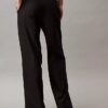 Elegant stretchbyxa med vid ben Elegant stretchbyxa med vid ben