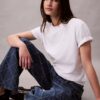 Emblem-logotyp Klassisk T-shirt Emblem-logotyp Klassisk T-shirt