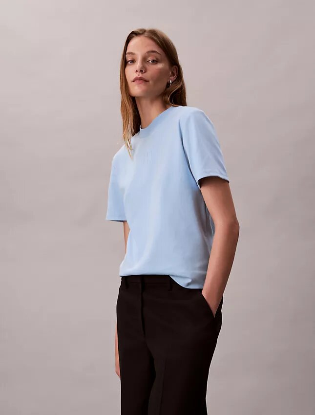 Emblem-logotyp Klassisk T-shirt Emblem-logotyp Klassisk T-shirt