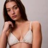 Enfärgad triangel-Bikini-toppar