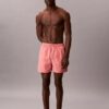Enfärgade badshorts Enfärgade badshorts