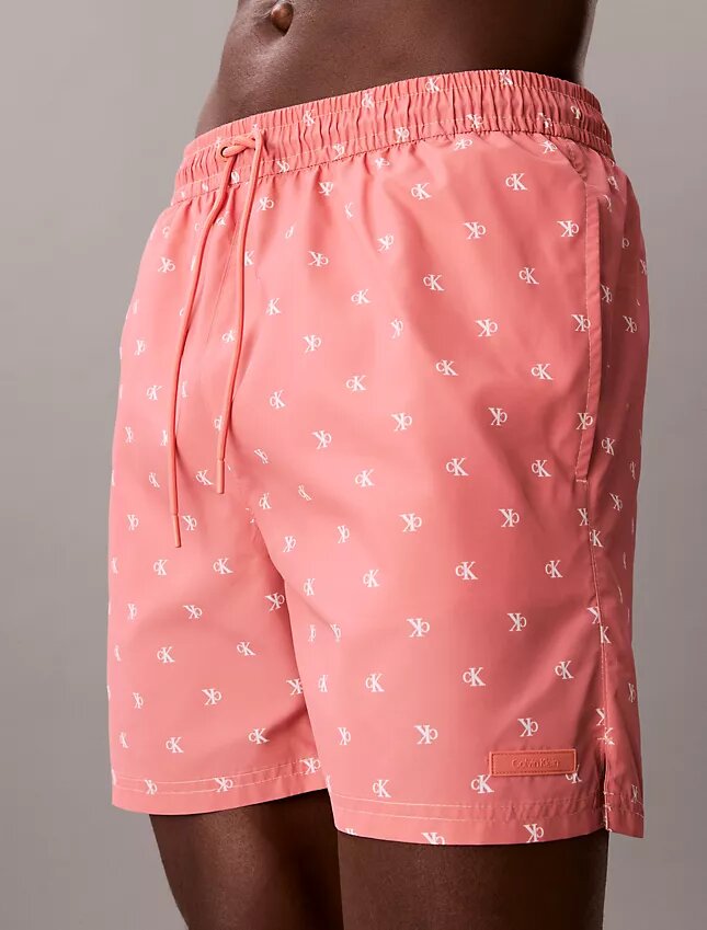 Enfärgade badshorts Enfärgade badshorts