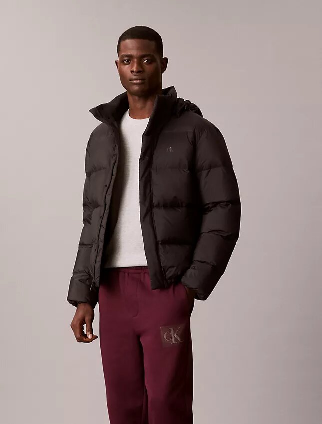 Fleece-joggingbyxor med Monogram-grafik Fleece-joggingbyxor med Monogram-grafik
