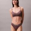 Form to Body Lätt fodrad Bralette Form to Body Lätt fodrad Bralette