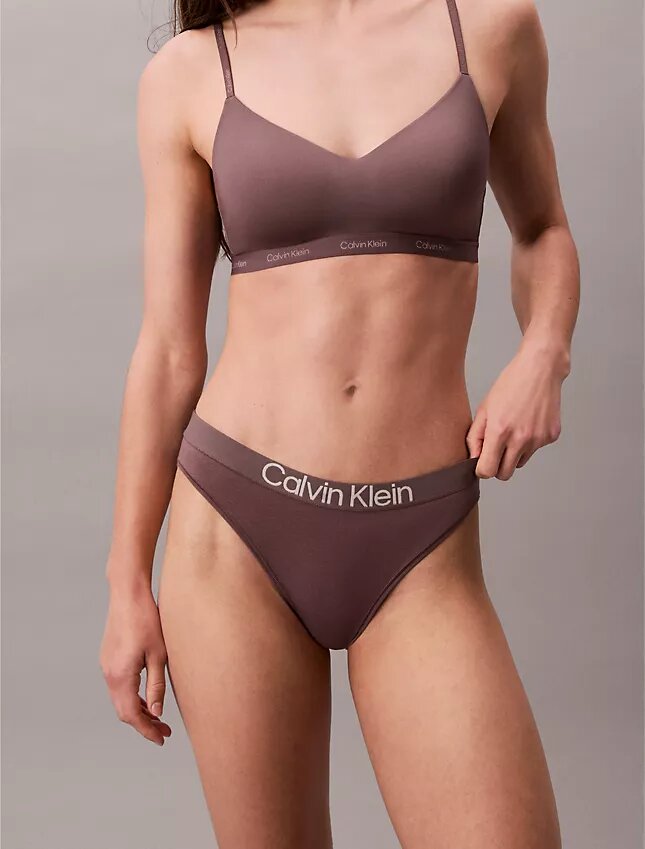 Form to Body Lätt fodrad Bralette Form to Body Lätt fodrad Bralette