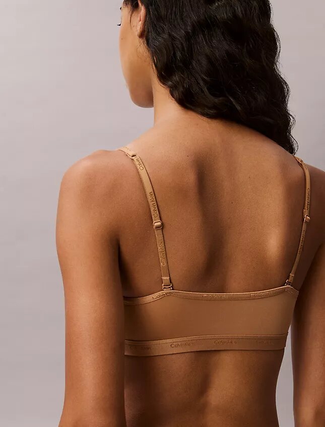 Form to Body Lätt fodrad Bralette Form to Body Lätt fodrad Bralette