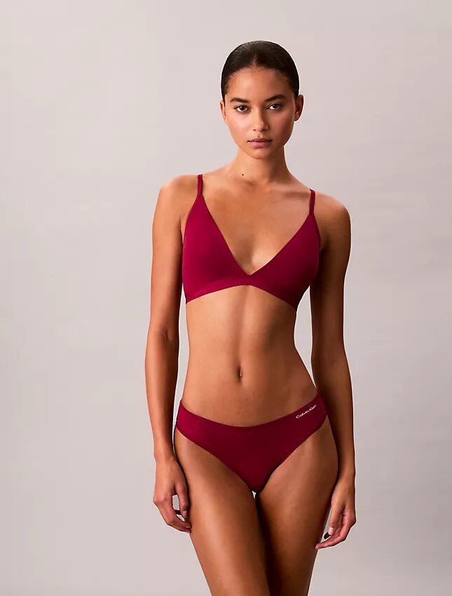Form to Body Lätt fodrad triangel-Bralette Form to Body Lätt fodrad triangel-Bralette