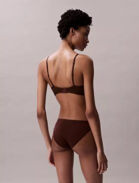 Form to Body Lätt fodrad triangel-Bralette