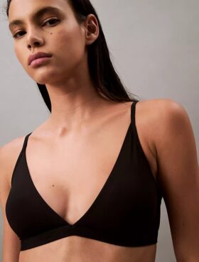 Form to Body Lätt fodrad triangel-Bralette Form to Body Lätt fodrad triangel-Bralette