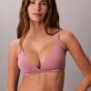 Form to Body Lätt fodrad triangel-Bralette