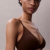 Form to Body Lätt fodrad triangel-Bralette