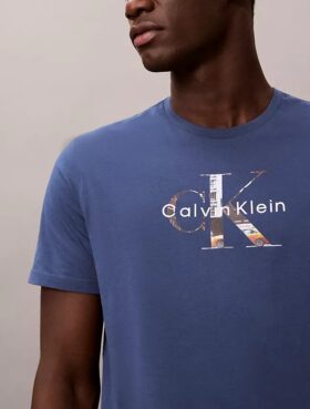 Foto Monologo Graphic Classic T-shirt