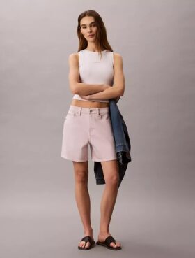 Garment-färgade A-linjeformade shorts med hög midja