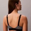 Grafisk Monogram-Bralette i Microfiber med stretch och lätt foder Grafisk Monogram-Bralette i Microfiber med stretch och lätt foder