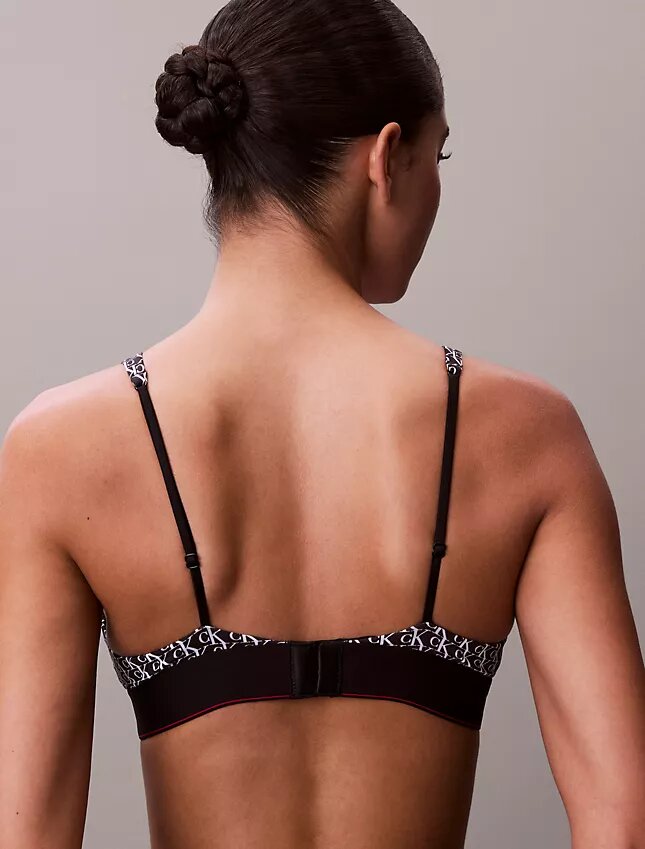 Grafisk Monogram-Microfiber, stretch, lätt fodrad triangel-Bralette Grafisk Monogram-Microfiber, stretch, lätt fodrad triangel-Bralette