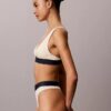 Grafisk Monogram-Microfiber, stretch, lätt fodrad triangel-Bralette Grafisk Monogram-Microfiber, stretch, lätt fodrad triangel-Bralette