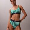 Grafisk monogram-Thong i stretchig Microfiber Grafisk monogram-Thong i stretchig Microfiber
