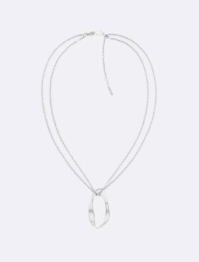 Halsband med rund, organisk hänge Halsband med rund, organisk hänge