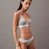 Icon Bomull Modal Lätt fodrad Triangel Bralette med knäppning fram