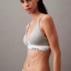 Icon Bomull Modal Lätt fodrad Triangel Bralette med knäppning fram