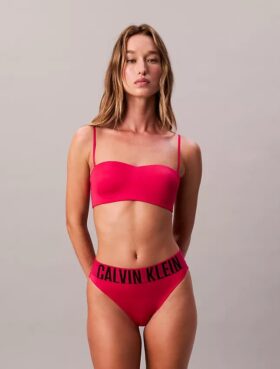 Intense Power Lätt fodrad Bralette Intense Power Lätt fodrad Bralette