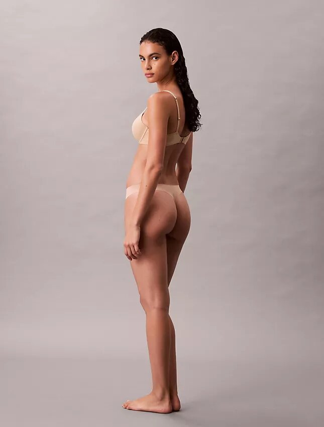 Invisibles 3-pack Thong Invisibles 3-pack Thong