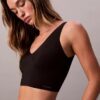 Invisibles lätt fodrad Bralette med V-ringning Invisibles lätt fodrad Bralette med V-ringning