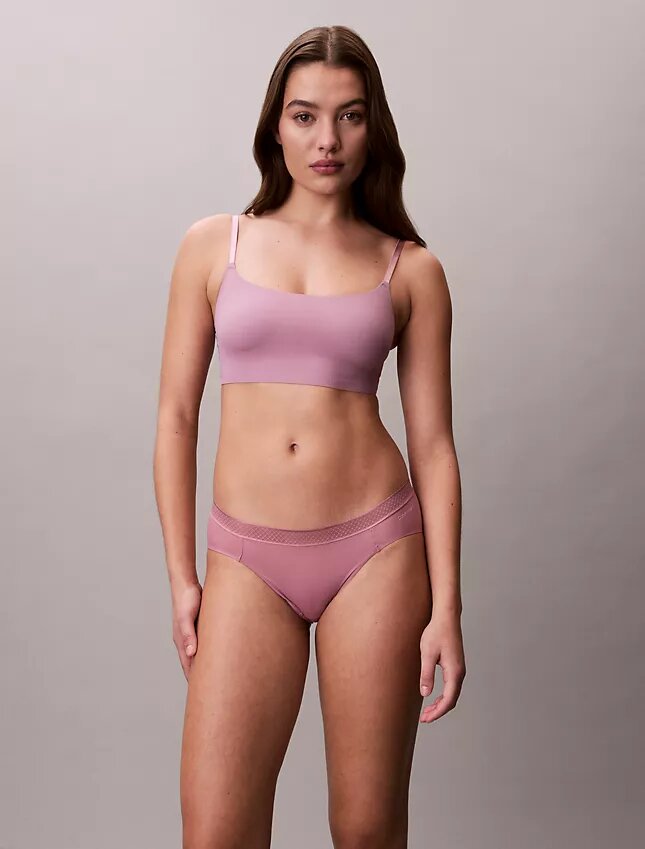 Invisibles trådlös, lätt fodrad Bralette Invisibles trådlös, lätt fodrad Bralette
