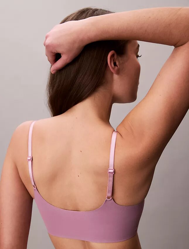 Invisibles trådlös, lätt fodrad Bralette Invisibles trådlös, lätt fodrad Bralette