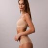 Invisibles trådlös, lätt fodrad Bralette Invisibles trådlös, lätt fodrad Bralette