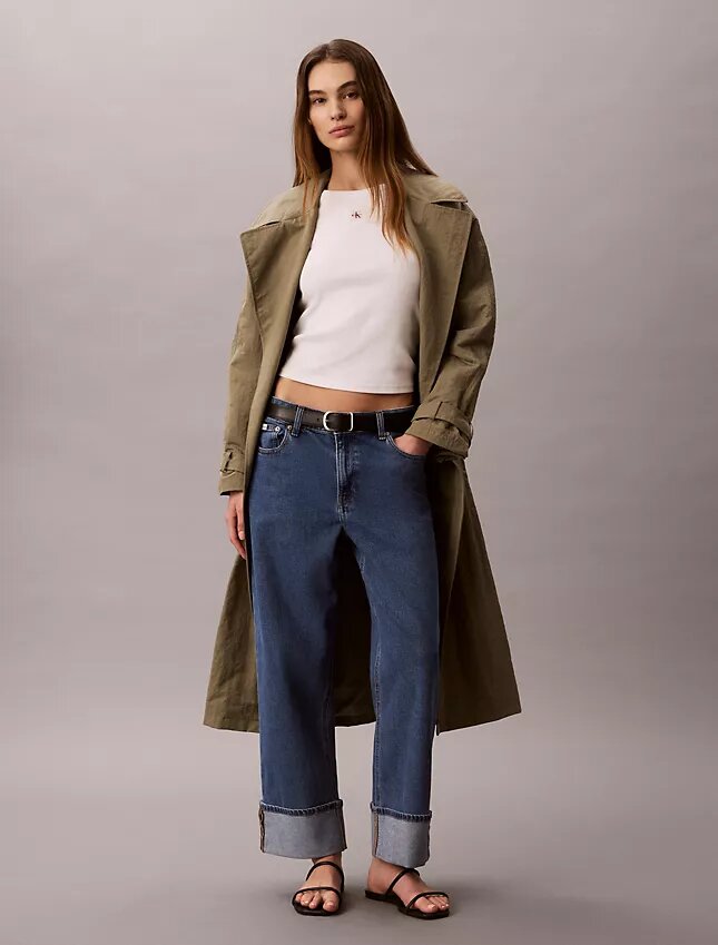 Jeans med hög midja och raka ben Jeans med hög midja och raka ben