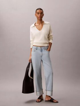 Jeans med hög midja och raka ben Jeans med hög midja och raka ben