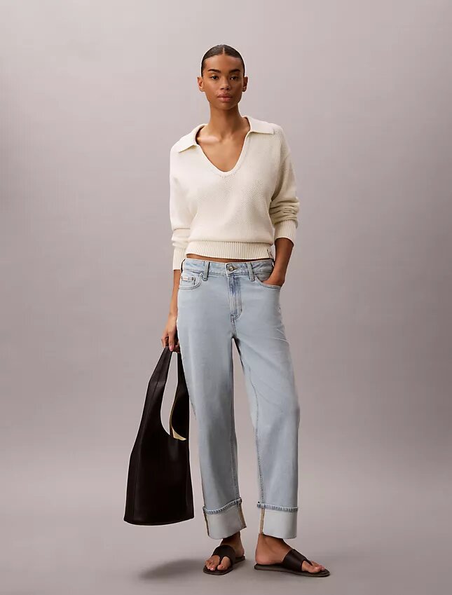Jeans med hög midja och raka ben Jeans med hög midja och raka ben