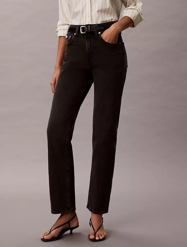 Jeans med hög midja och raka ben Jeans med hög midja och raka ben
