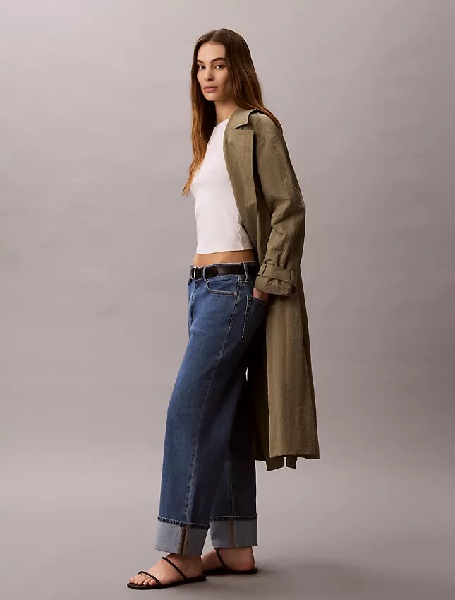 Jeans med hög midja och raka ben Jeans med hög midja och raka ben